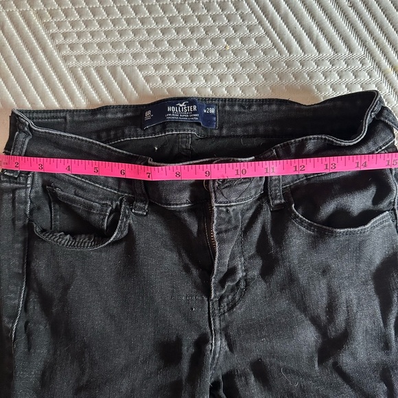 Hollister Basic Black Skinny Jeans - Picture 2 of 3
